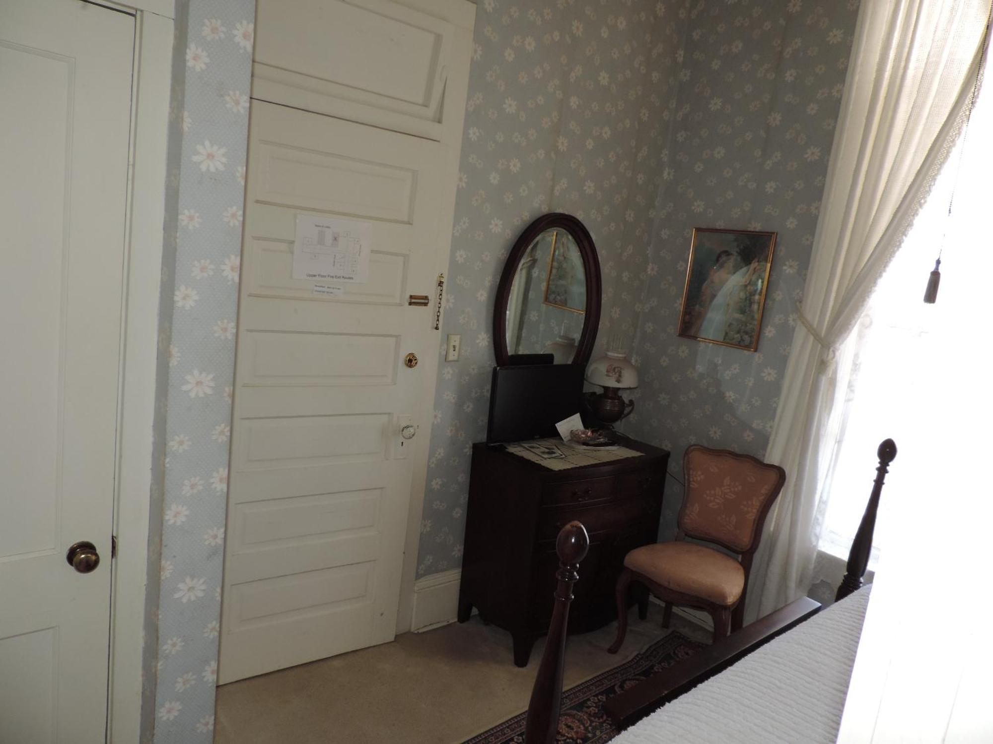 Franklin Terrace Bed And Breakfast Екстер'єр фото